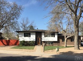 320 Starlite Dr, Pueblo, CO 81005