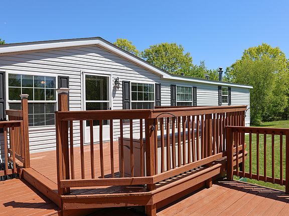 2nd image of 88 Blueberry Hill Lane