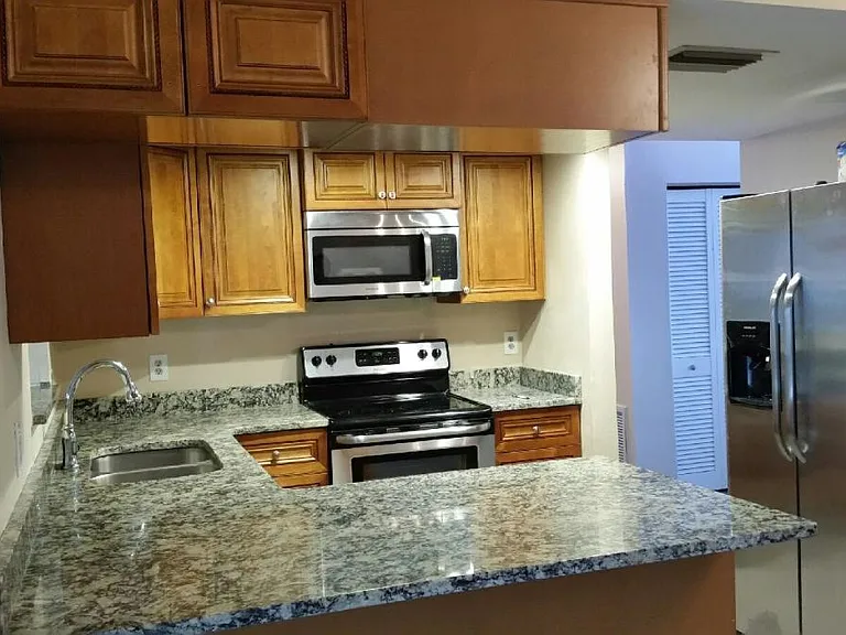 1129 Fuchsia Dr — Photo 5