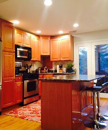 5th image of 1518 N Wood St #2
