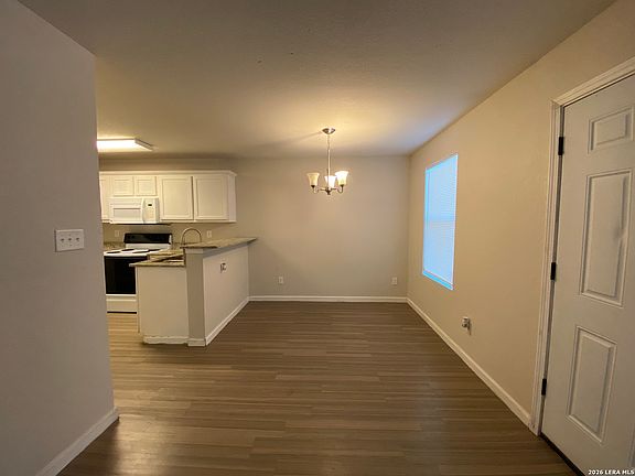 2nd image of 1615 N NAVIDAD ST