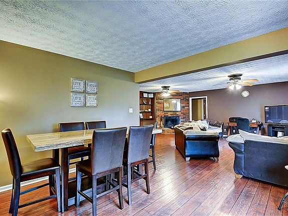 3rd image of 9614 Jay Dr