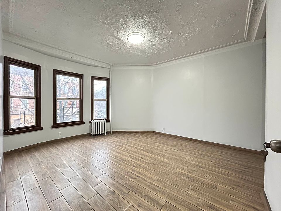 1st image of 196 Martense St APT 2R