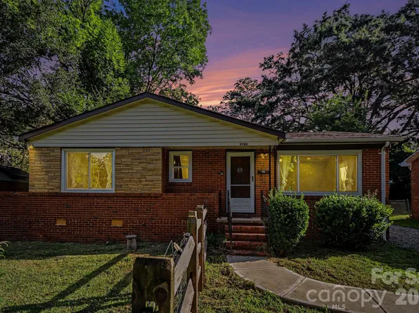 3960 Bristol Dr, Charlotte, NC 28208