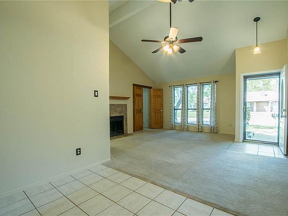 5th image of 760 Rock Creek Dr