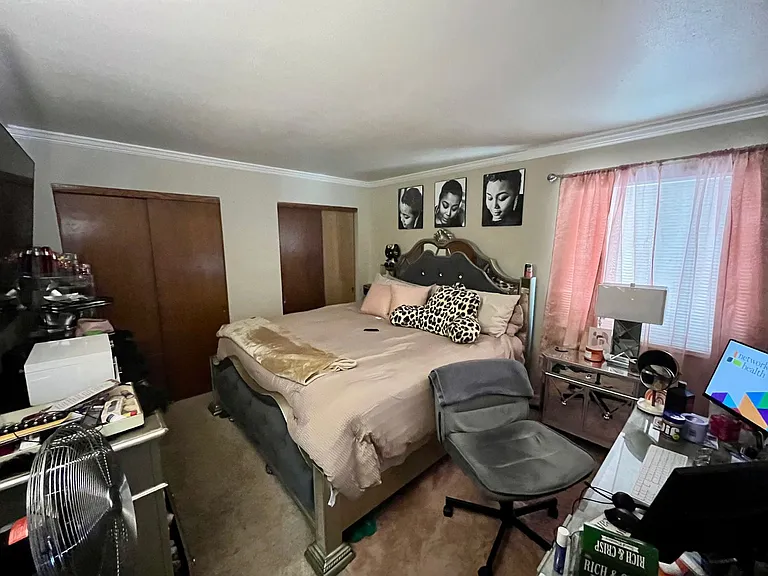 W155N11352 Sylvan Cir — Photo 16