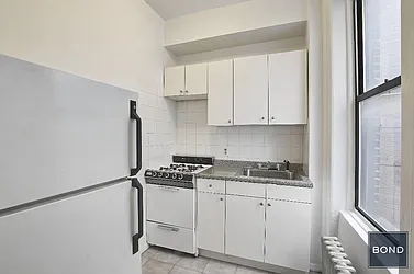 Rented by Bond New York