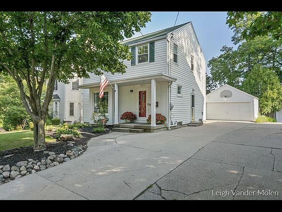 2nd image of 2439 Lake Dr SE