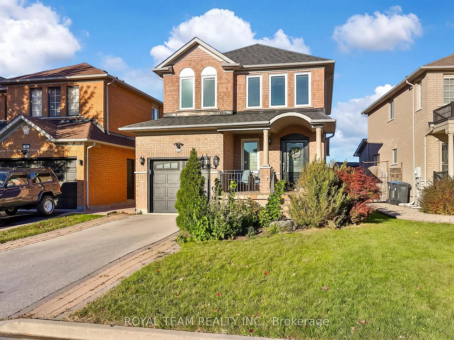 3 bed, $4,200 — Photo 2