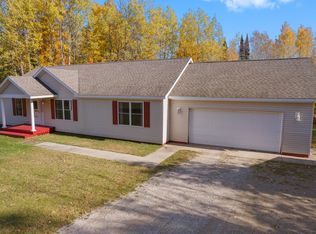 8564 Littlefield Ln, Alanson, MI 49706