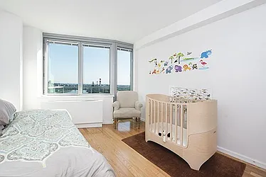 Rented by Space Marketing Shop