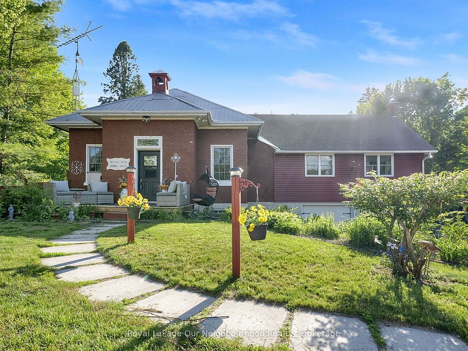 1st image of 3828 Newtonville Rd