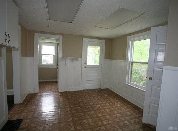 5th image of 653 Wilfred Ave