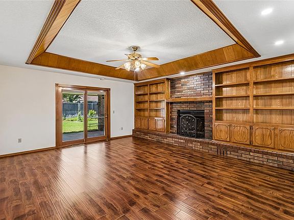 5th image of 10620 Songbird Ln
