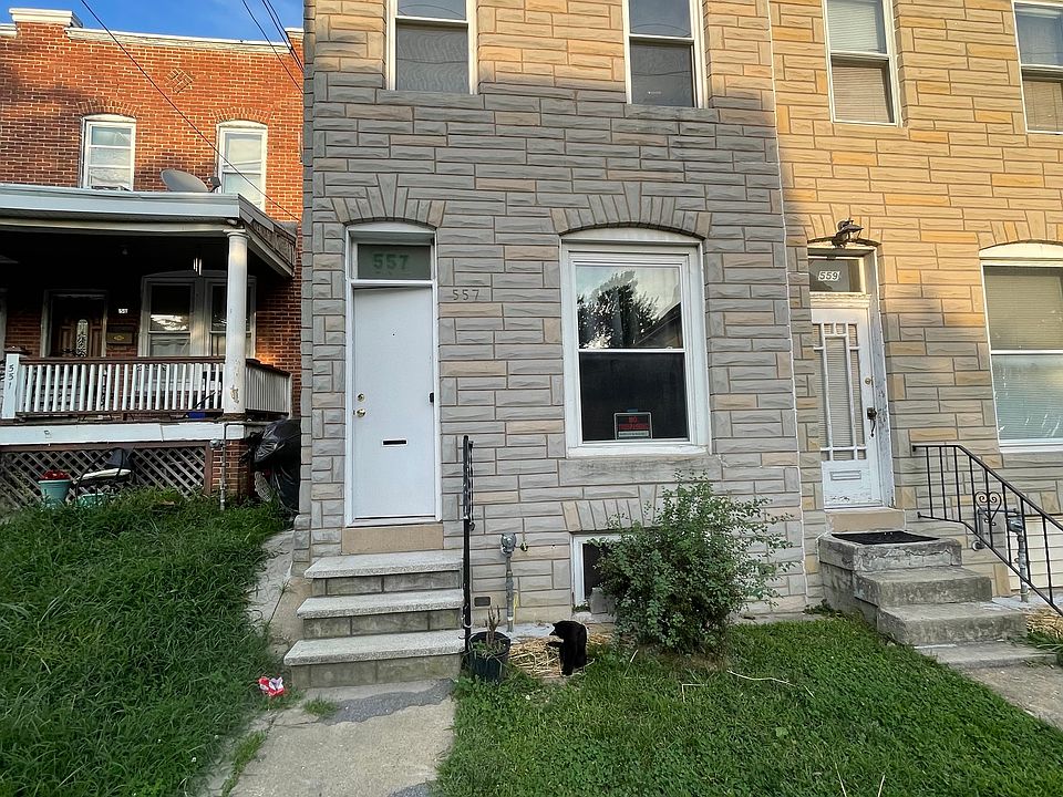 Street View - 557 S Longwood St