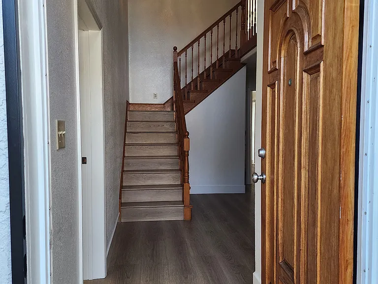121 Kellog Ave — Photo 16