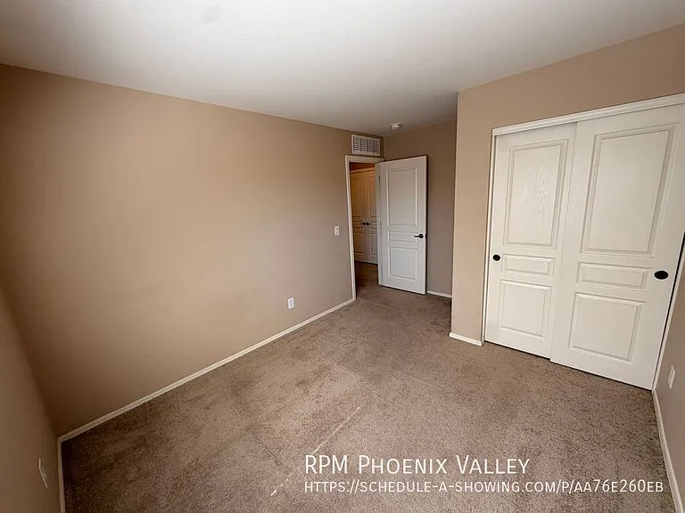 23927 W La Salle St — Photo 18