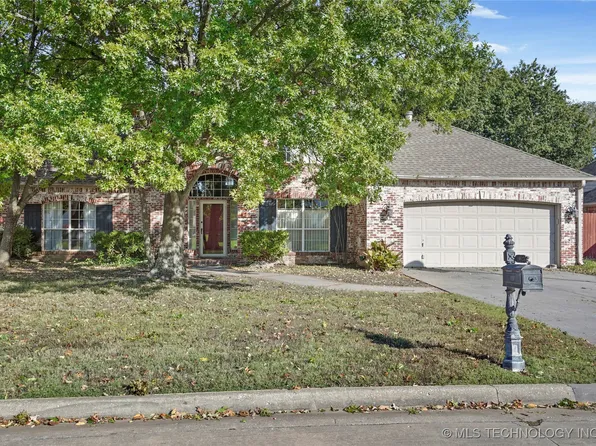 10623 E 74th St, Tulsa, OK 74133