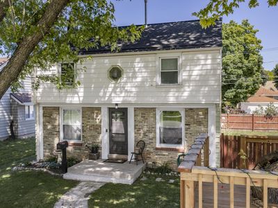 2144 S 108th STREET, West Allis, WI, 53227