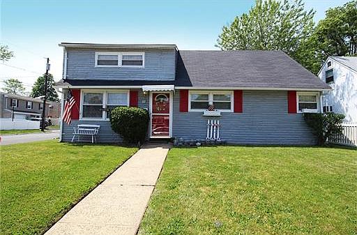 67 Daniel St Carteret NJ 07008 Zillow