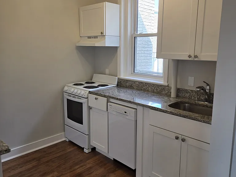 1124 Commonwealth Ave — Photo 206