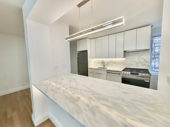 340 Haven Avenue 5PP image 1 of 13