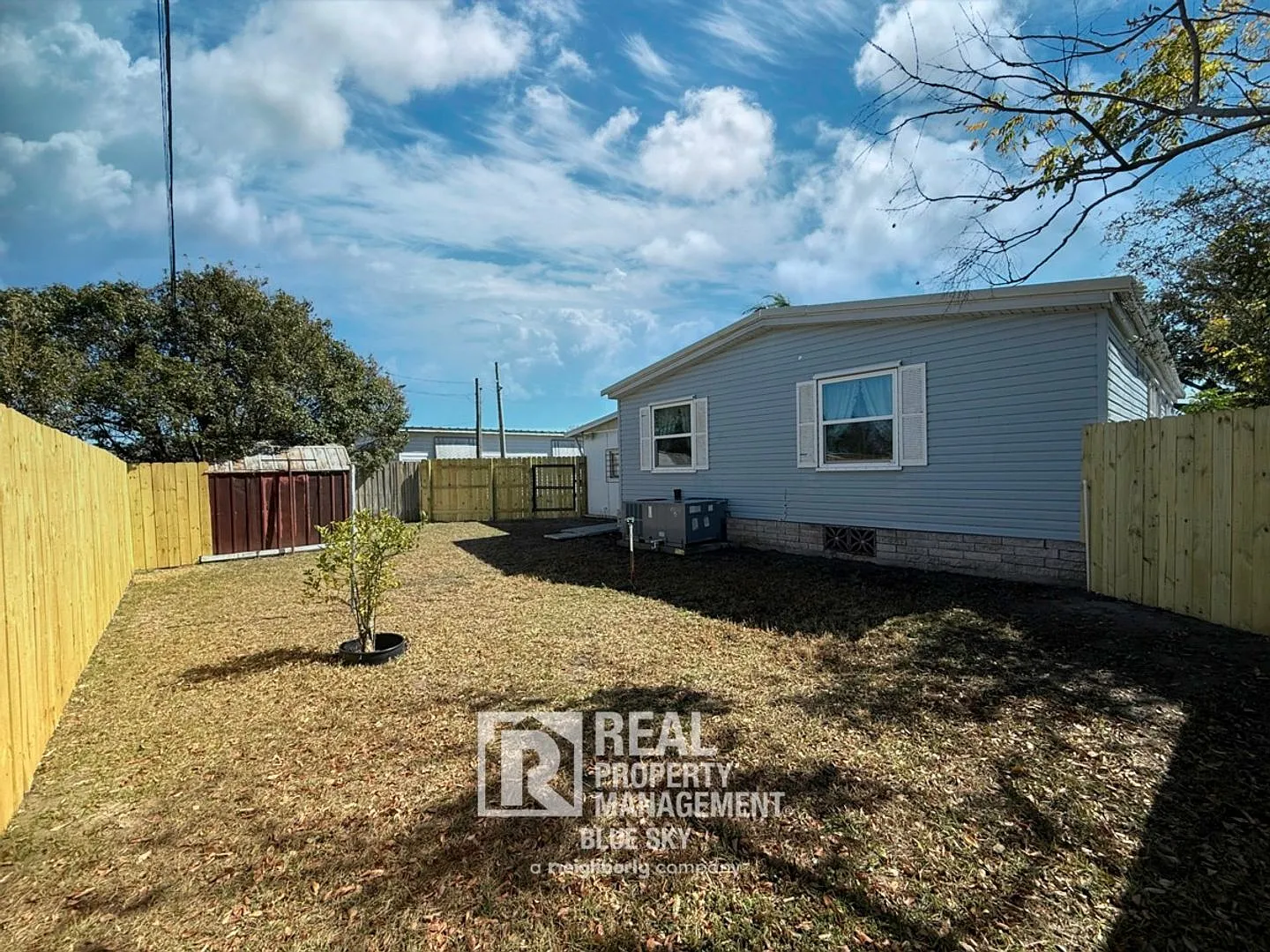3 bed, 2.0 bath, 1269 sqft, $1,600 — Photo 4
