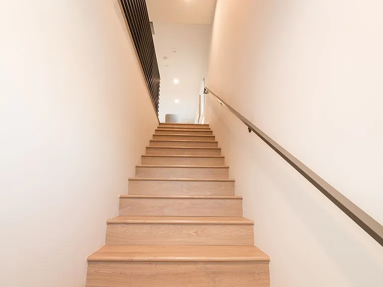 5246 Cleon Ave — Photo 3