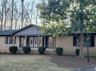160 Mockingbird Cir, Athens, GA 30605