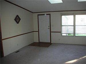 3rd image of 1006 Ridgewood Dr