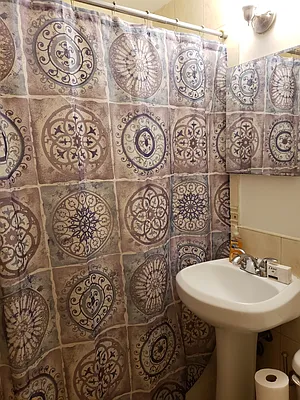 Rented by Michael J Gregg Real Estate | media 11