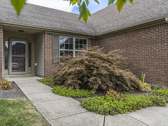 4th image of 537 Sagemont Dr