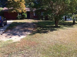 593 Roxbury Dr, Riverdale, GA 30274