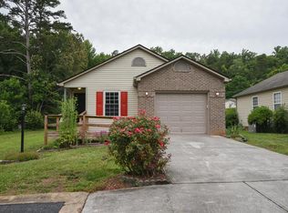 1115 Serlio Way, Knoxville, TN 37920