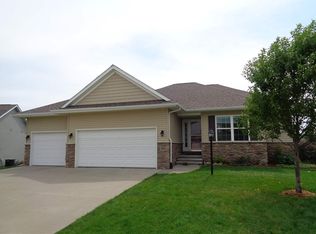 555 Penn Ridge Pl, North Liberty, IA 52317