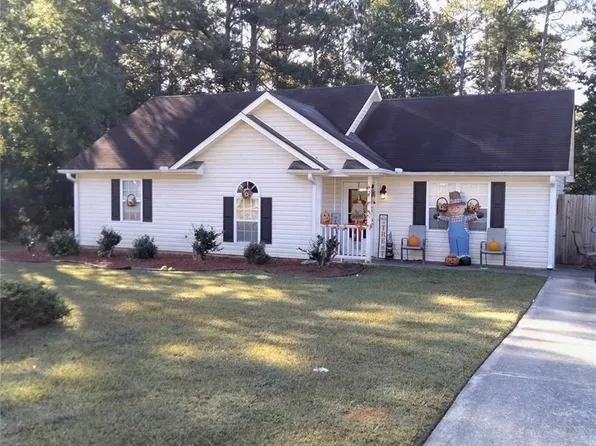 92 Grove Ln, Temple, GA 30179