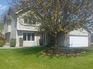 1413 Horseshoe Cir, Eagan, MN 55122