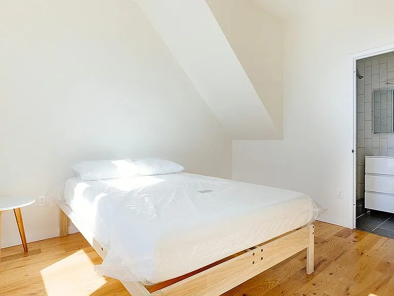 56 Marcy Ave #2 — Photo 4