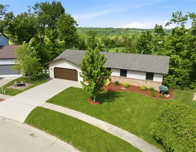 1504 Whitters Way NW, Cedar Rapids, IA, 52405