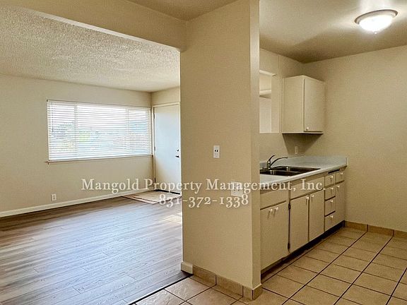 2nd image of 1112 Del Monte Ave #23