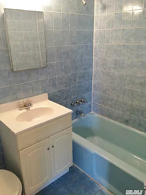 Rented by Prime Realty | media 9