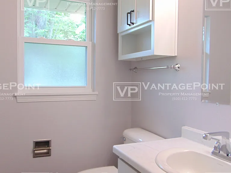 1009 Rogues Way — Photo 13