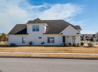 307 Reynolds Rd, Egg Harbor Township, NJ 08234