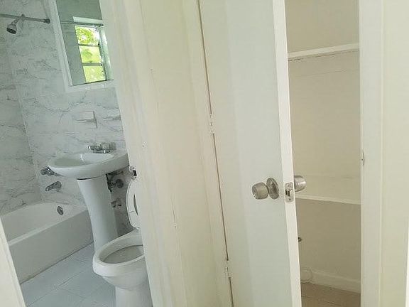 2nd image of 5040 NE 2nd Ave #5