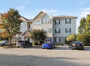 6121 Hedgecock Cir, High Pt, NC 27265