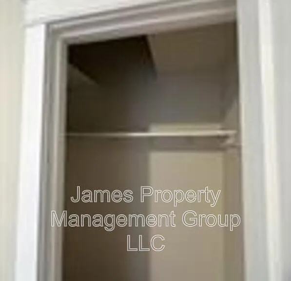 3213 W Warren Blvd #2 — Photo 30