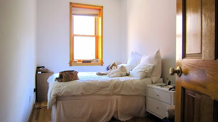 Rented by Joe Gotham LTD | media 25