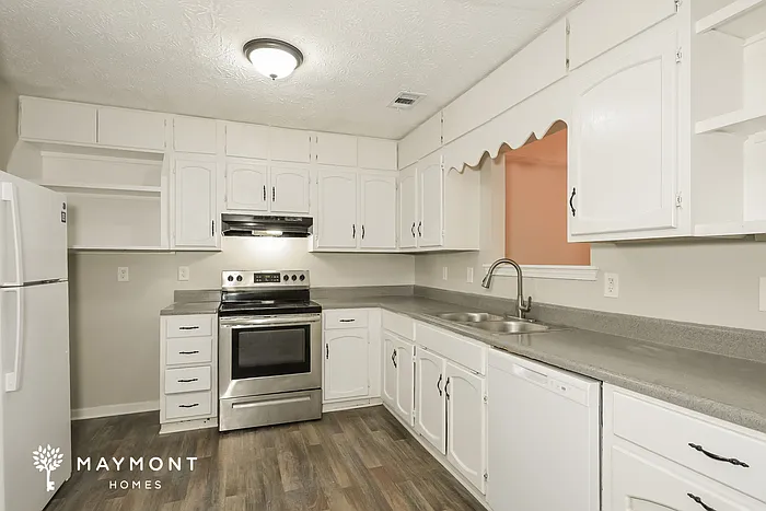 5713 Wells Cir — Photo 6