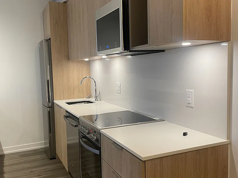 25 Nicholas Ave #412 — Photo 3