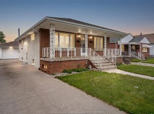 1639 Langlois Ave, Windsor, ON N8X 4M4